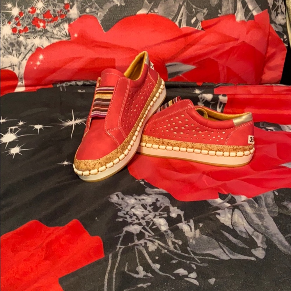 Red Shoes